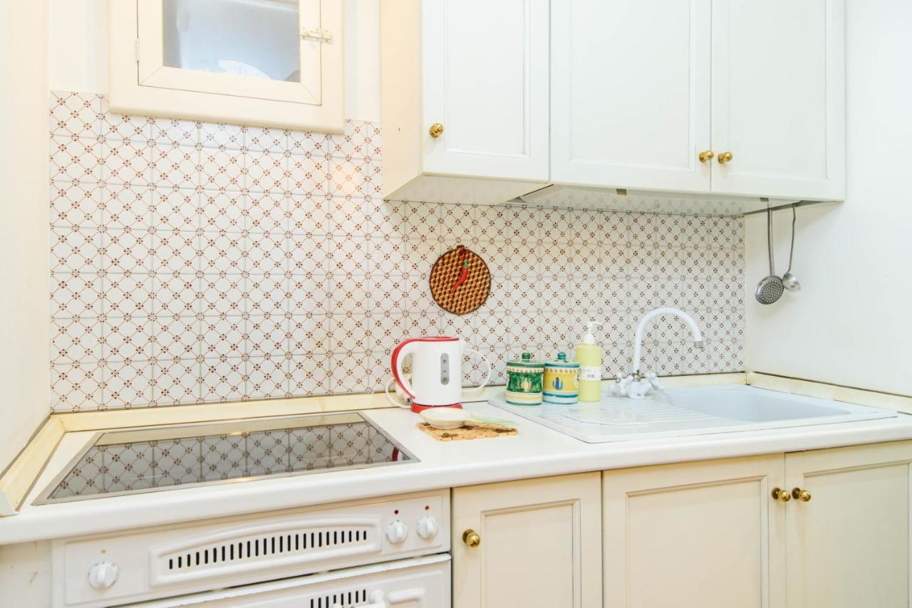Dimora Bibbo Apartment Салерно Екстериор снимка